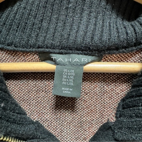 Tahari Full Zip Up Cape Brown and Black Plaid Size L/XL - Picture 3 of 9